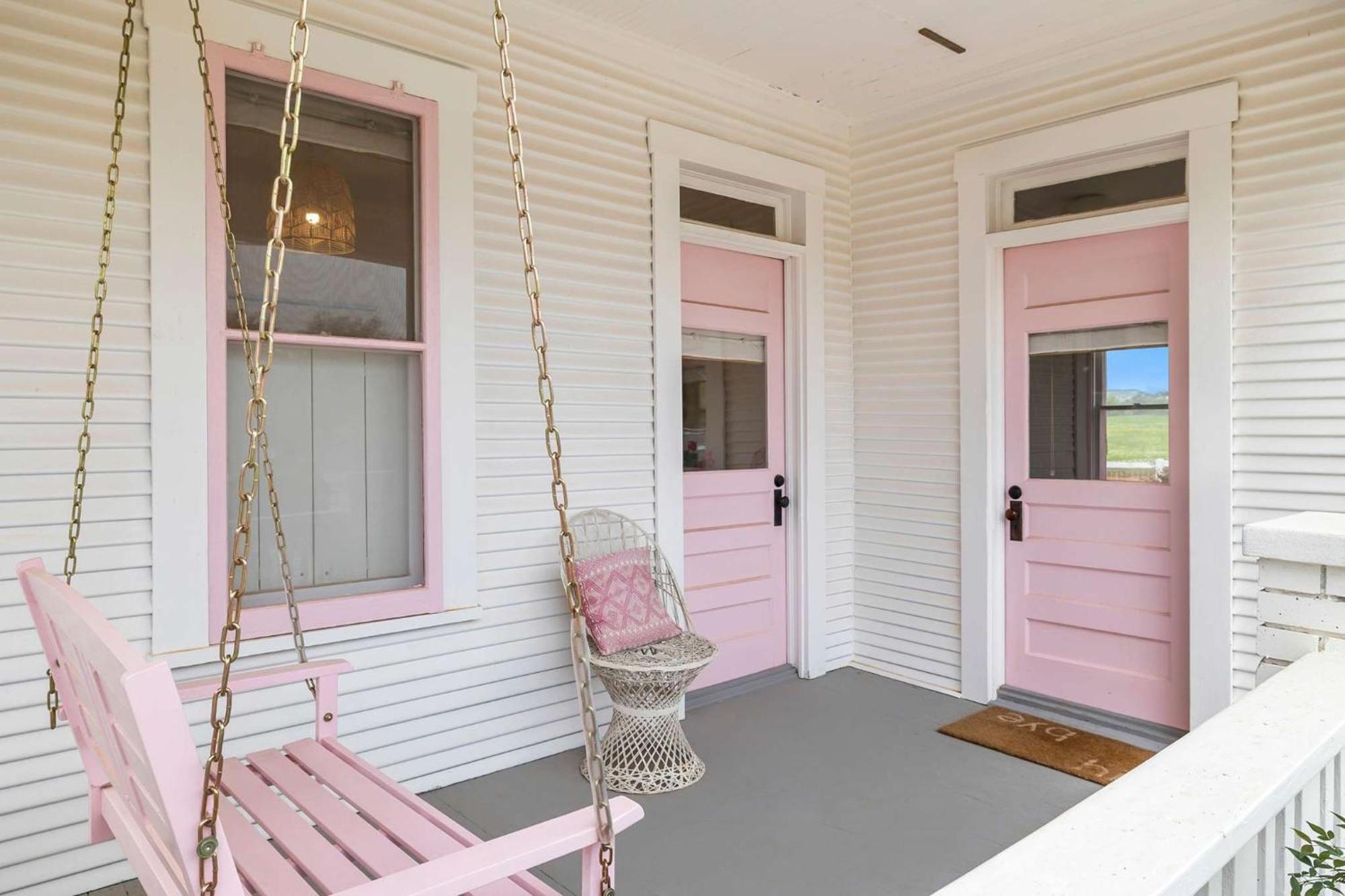 Willa Pink Duchess - Mins To Main Hot Tub & Fire Pit Fredericksburg Zewnętrze zdjęcie