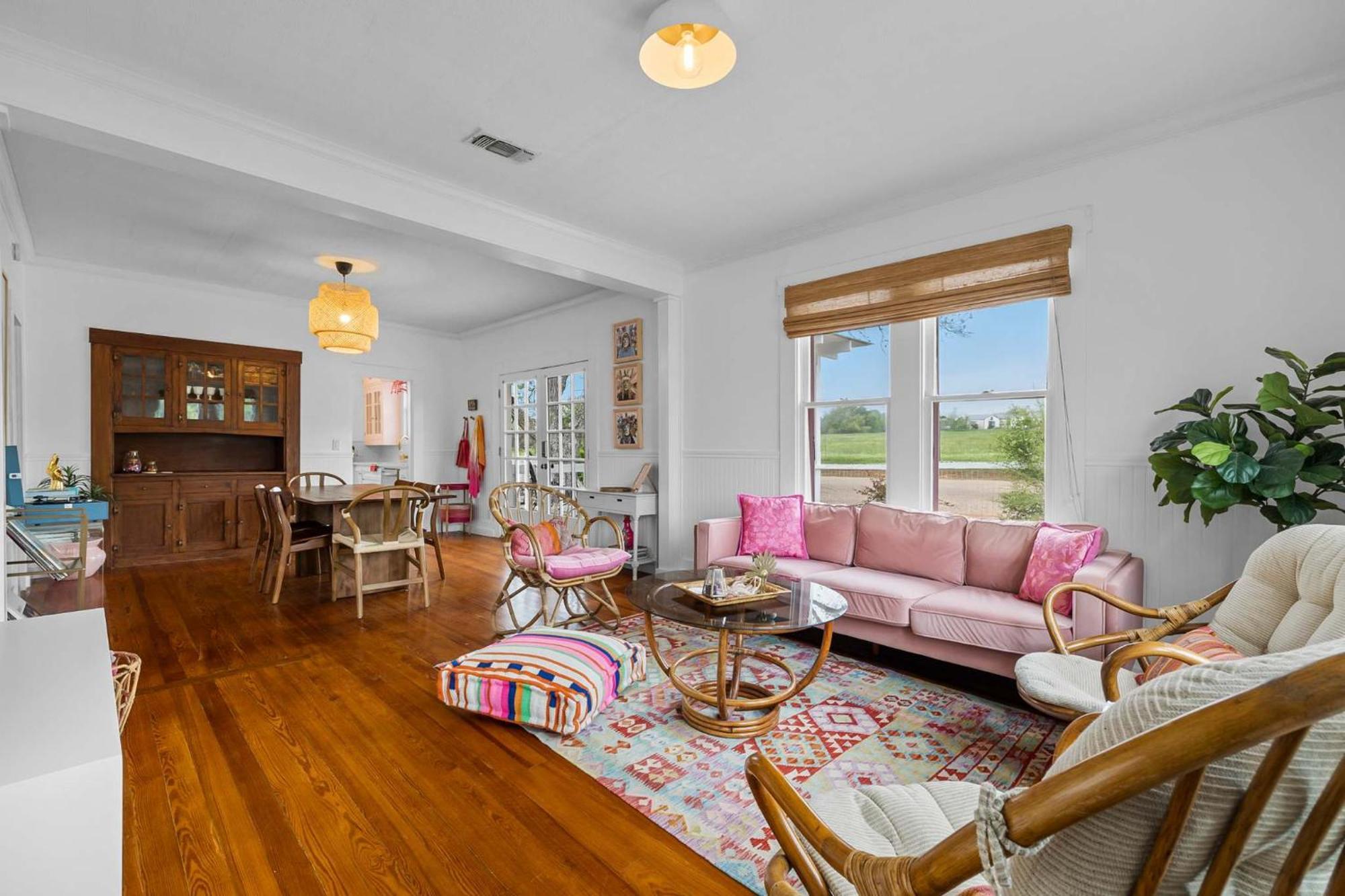 Willa Pink Duchess - Mins To Main Hot Tub & Fire Pit Fredericksburg Zewnętrze zdjęcie