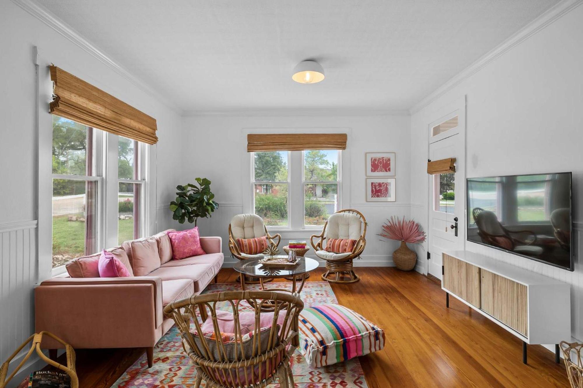 Willa Pink Duchess - Mins To Main Hot Tub & Fire Pit Fredericksburg Zewnętrze zdjęcie